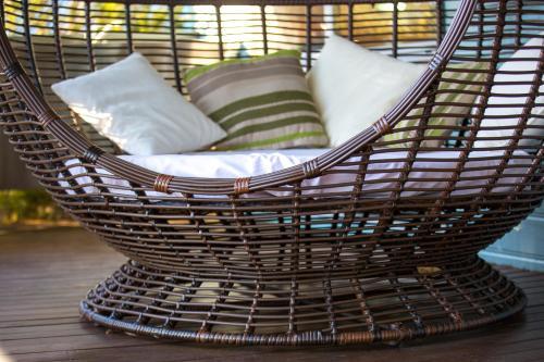 Hotel Thou Walla Sunset Retreat