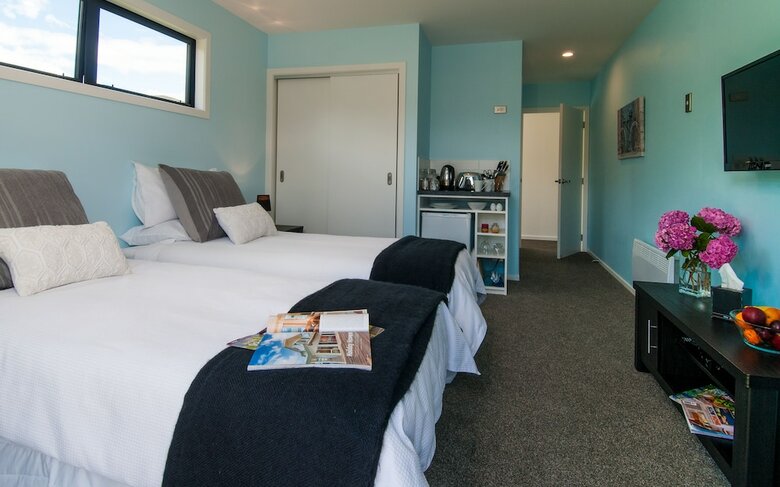 Glenorchy Peaks Bed And Breakfast