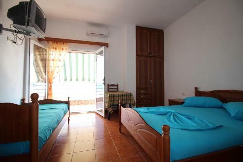 Apartamento Anxhelos' Flats