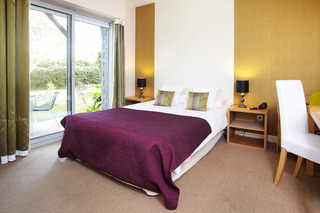 Hotel Carnac Lodge