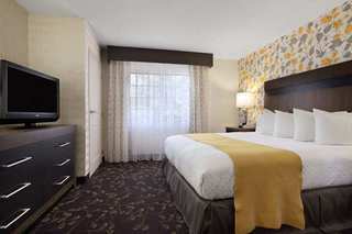 Hotel Embassy Suites Napa Valley