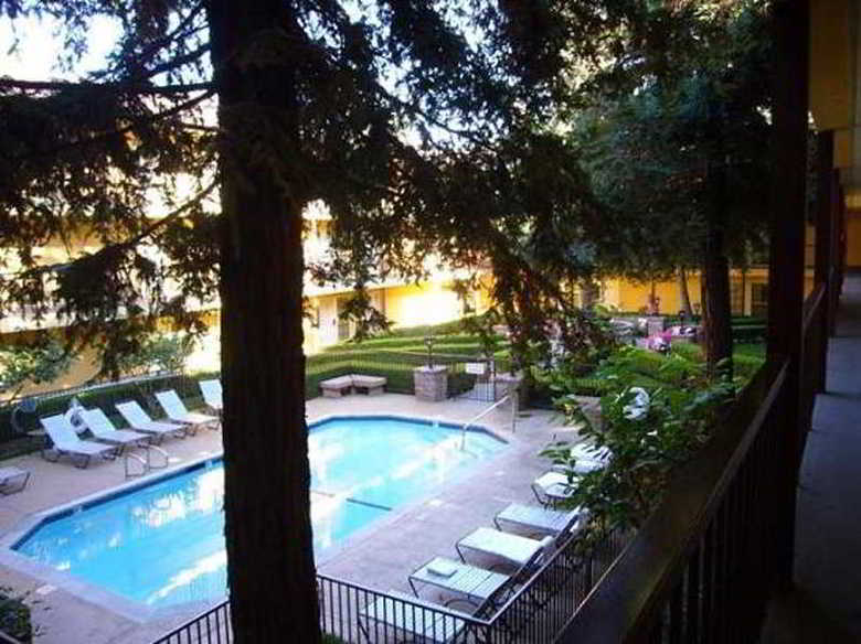 Hotel Embassy Suites Napa Valley