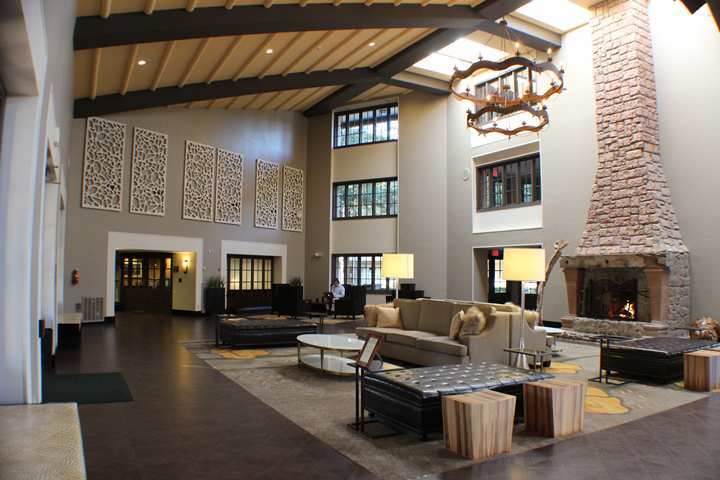 Hotel Embassy Suites Napa Valley