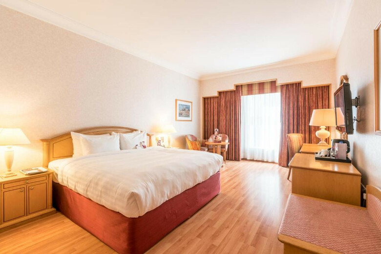 Hotel Millennium Downtown Abu Dhabi