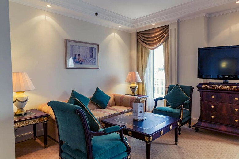Hotel Millennium Downtown Abu Dhabi