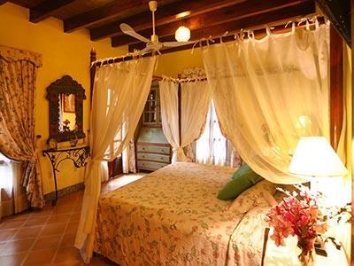 Hotel Suites La Hacienda