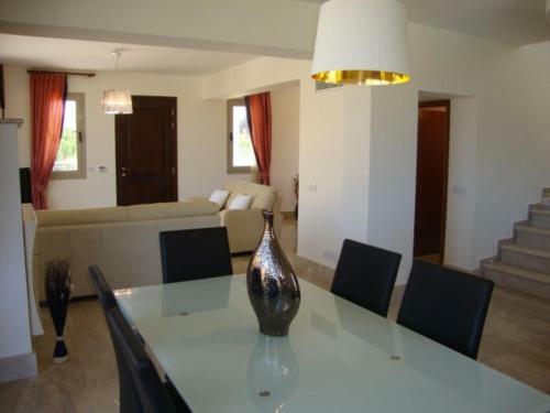 Villa Limni Sandy Beach Villas