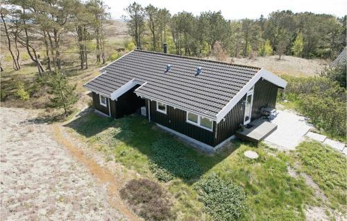 Three-bedroom Holiday Home �lb�k With A Fireplace 01