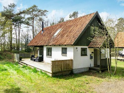 Three-bedroom Holiday Home In Nex� 35