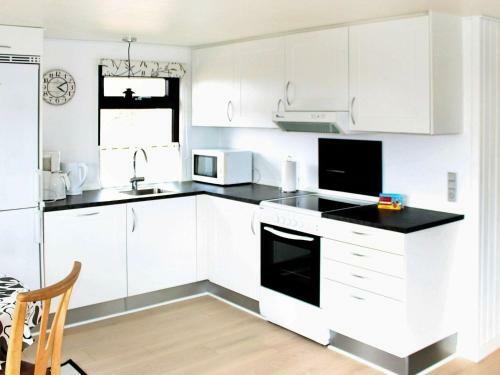 Three-bedroom Holiday Home In R�m� 47