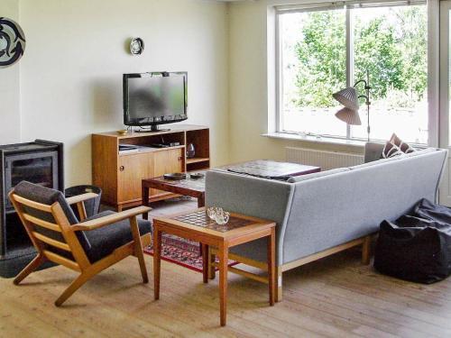 Two-bedroom Holiday Home In B�rkop 11