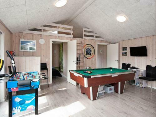 Three-bedroom Holiday Home In R�m� 40