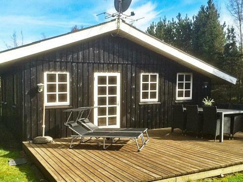 Three-bedroom Holiday Home In Hals 28