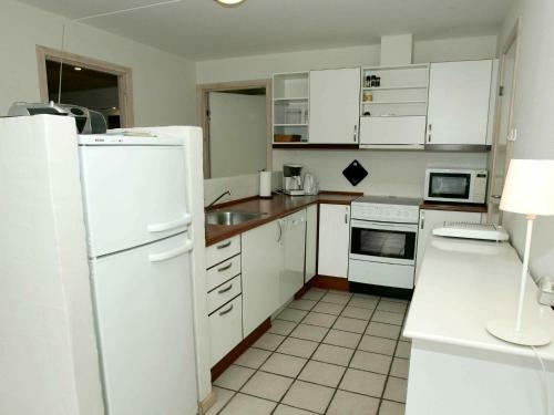 Three-bedroom Holiday Home In Hasle 1