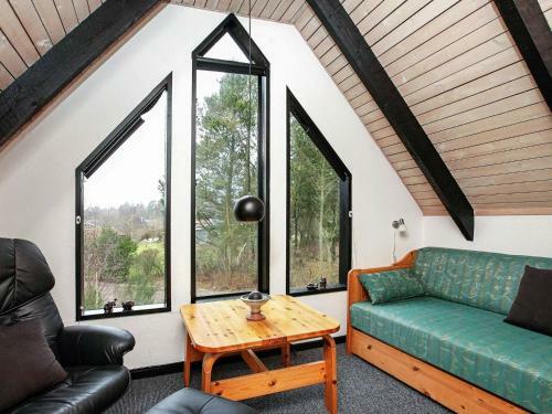 Four-bedroom Holiday Home In Hals 19
