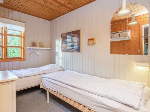 Three-bedroom Holiday Home In Hals 43