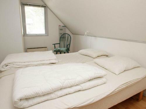 Four-bedroom Holiday Home In Hals 12