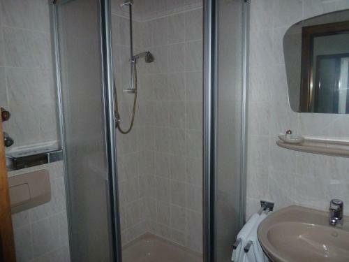 Hotel Sch�n
