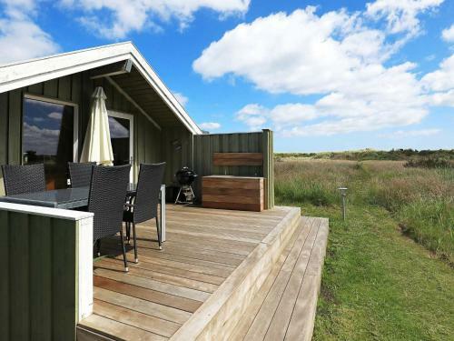Two-bedroom Holiday Home In Jerup 7