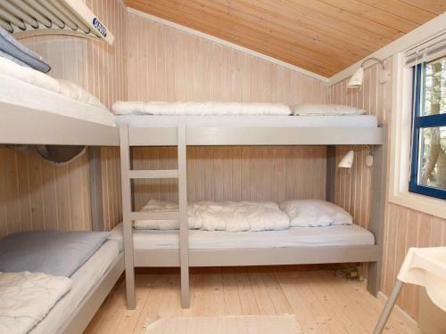 Four-bedroom Holiday Home In Jerup 7