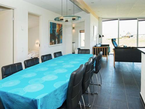 Four-bedroom Holiday Home In L�kken 19