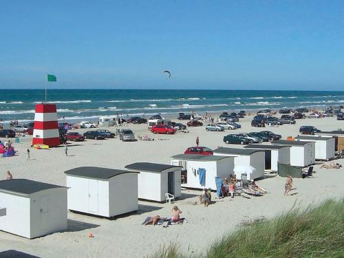 Four-bedroom Holiday Home In L�kken 19