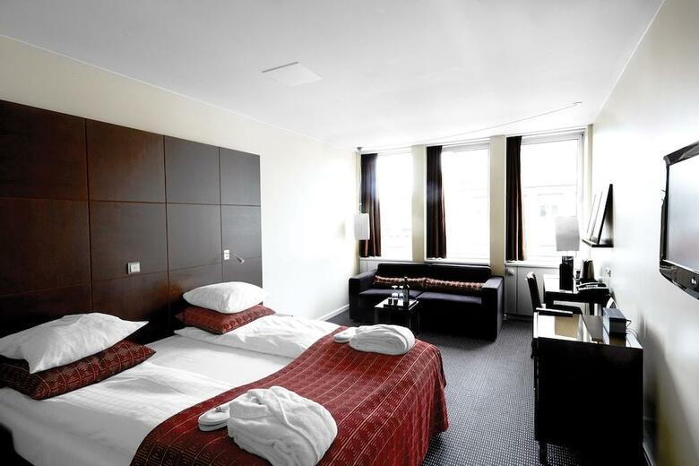 Hotel The Square