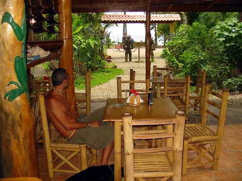 Totem Hotel Resort & Restaurant