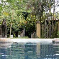 Totem Hotel Resort & Restaurant