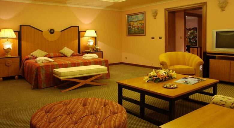 Hotel Al Raha Beach