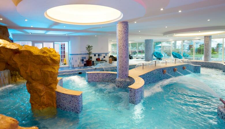 Hotel Al Raha Beach