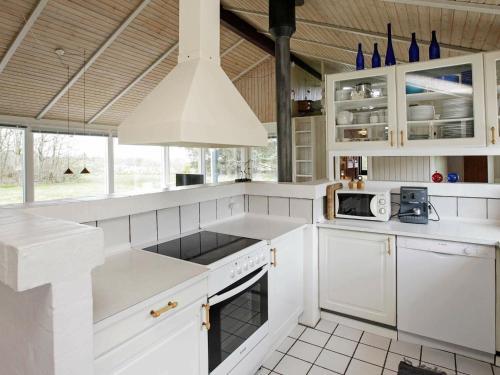 Three-bedroom Holiday Home In Bindslev 3