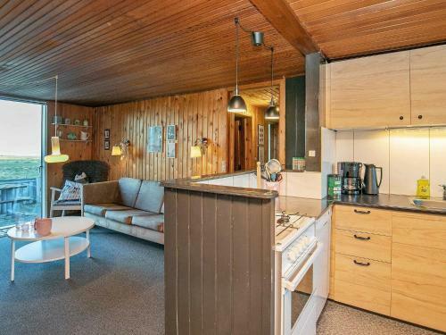 Three-bedroom Holiday Home In S�by 17