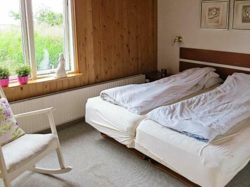 Three-bedroom Holiday Home In S�by 17