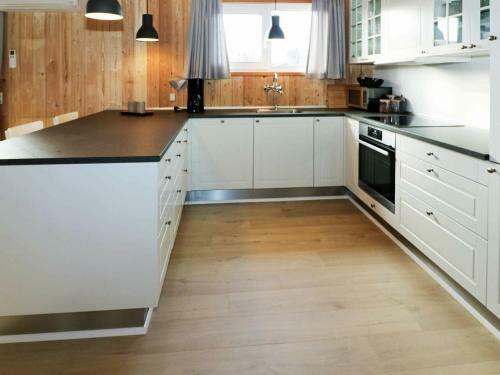 Four-bedroom Holiday Home In Hadsund 25
