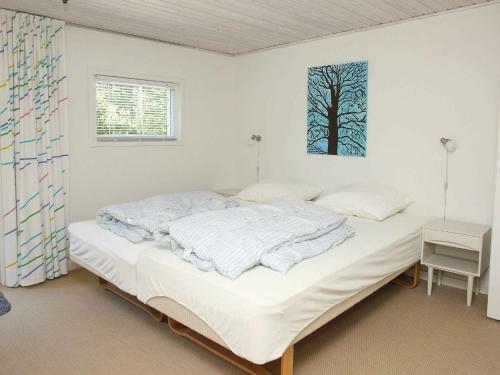 Three-bedroom Holiday Home In S�by 5