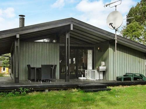 Three-bedroom Holiday Home In Skibby 1