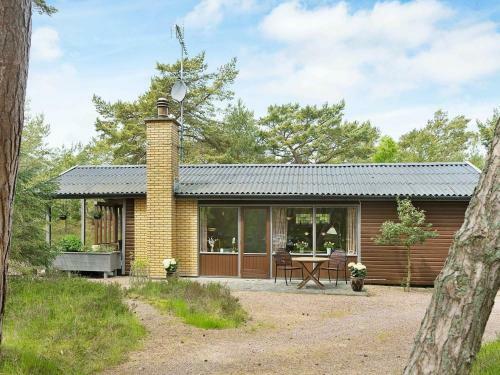 Three-bedroom Holiday Home In Nex� 15
