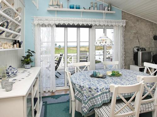 Three-bedroom Holiday Home In L�gst�r 7