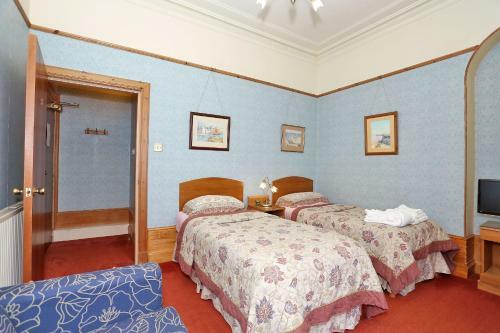 Hostal Butlers Guest House