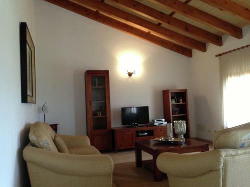 Spacious Holiday Home In Buger Sapin With Private Pool