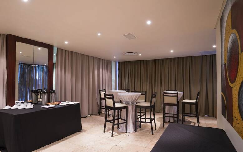 Hotel Royal Palm Gateway