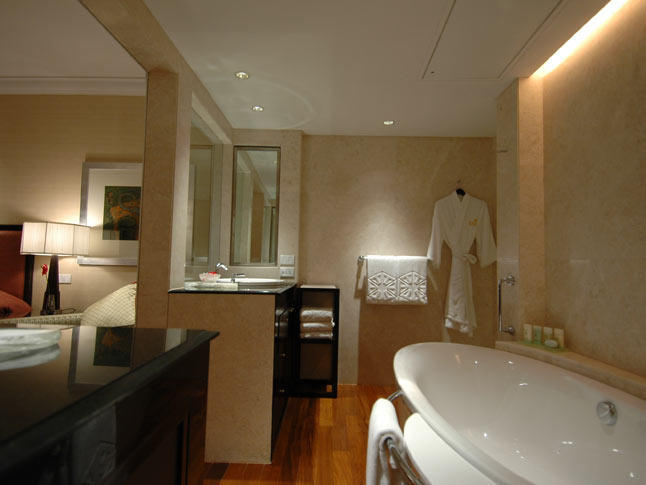 Hotel Taj Lands End, Mumbai