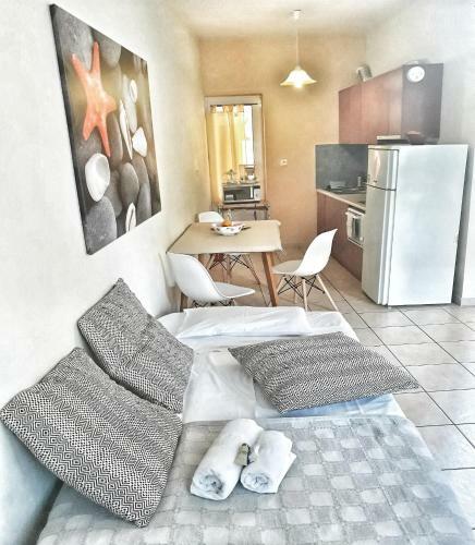Marianna Apartments