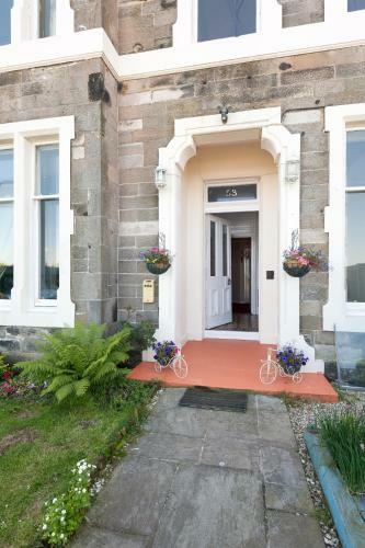 Edinburgh Beachfront B&B
