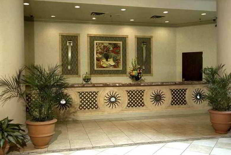 Hotel Embassy Suites Charlotte