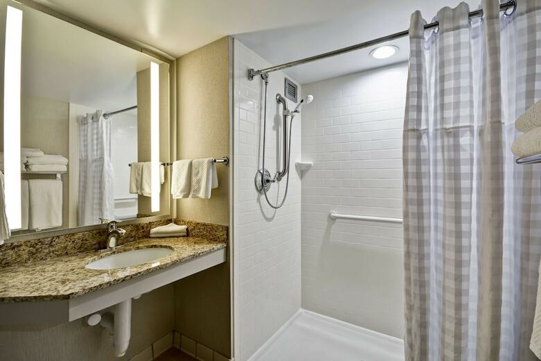 Hotel Embassy Suites Charlotte