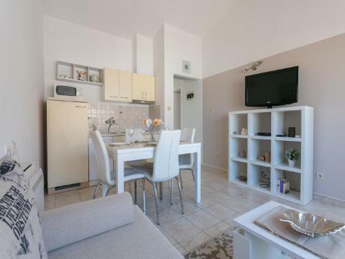 Apartments Tomy & Domy