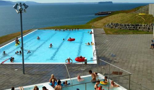 Hostal Sunnuberg Guesthouse