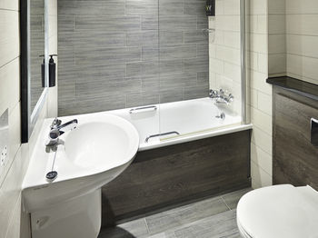 Hotel Village Urban Resort Glasgow